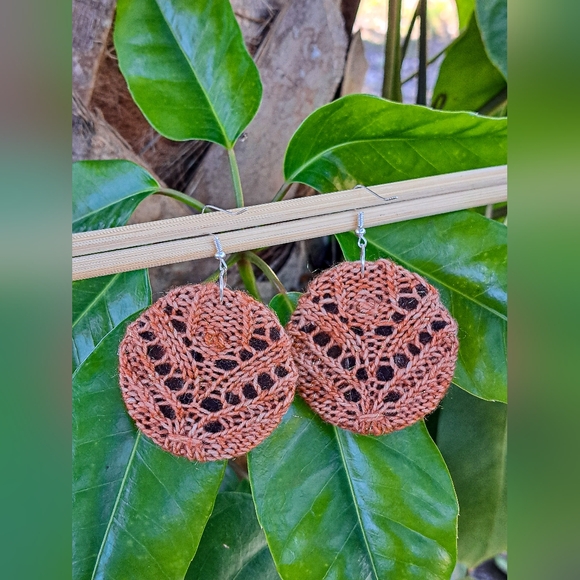 Handmade Circle Knit Earrings Sparkled Orange Hand Dyed Yarn Green Cotton Fabric - Picture 7 of 16
